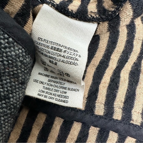 Free people Stylish Black and Gold Women's Jacket size Small polka dots - Picture 6 of 7